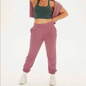 Girlfriend Collective classic jogger in mauve
